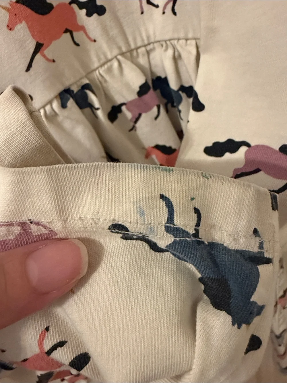 Hanna Andersson Cream Nightgown with Multicolor Horse Print